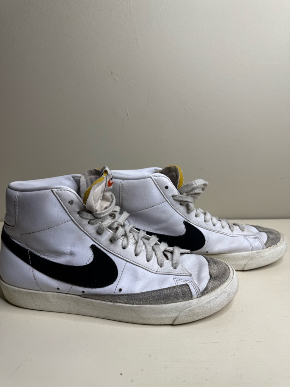 Nike Blazer Mid 77 Trainer- Worn